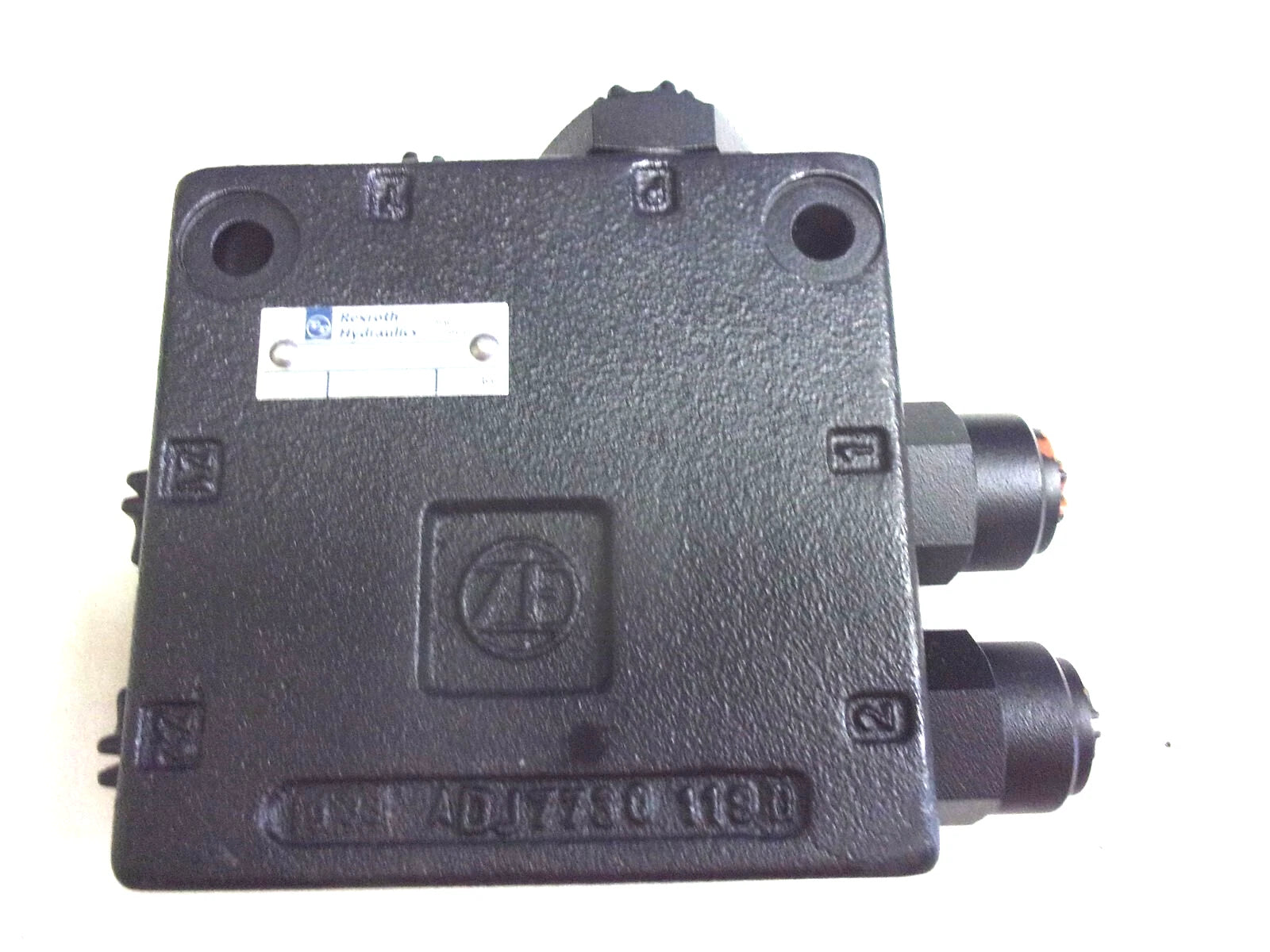 Genuine Komatsu Steering Valve 50E 60E 70E CD230 CD280 CD300 CL240+