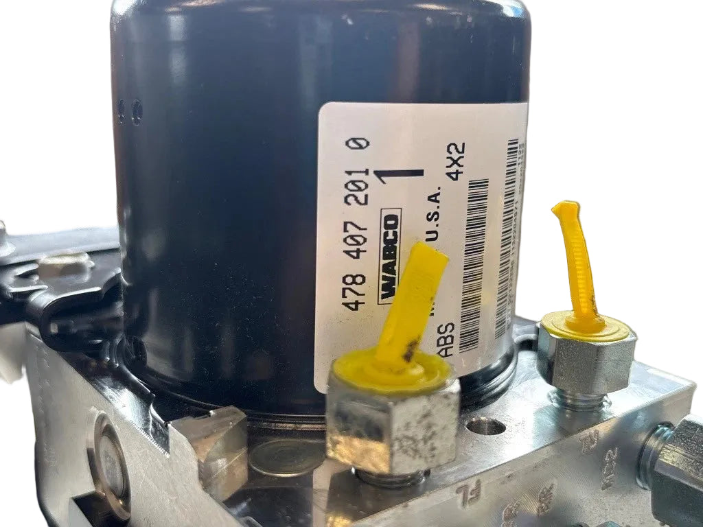4054726C7 Genuine International Brake Control Valve