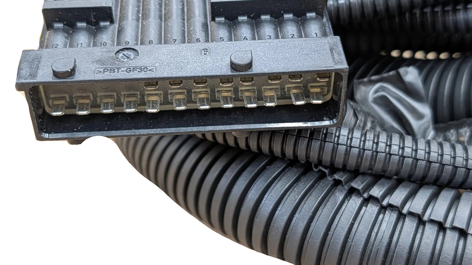 2514548C91 Genuine International  Master Chassis Wiring Harness