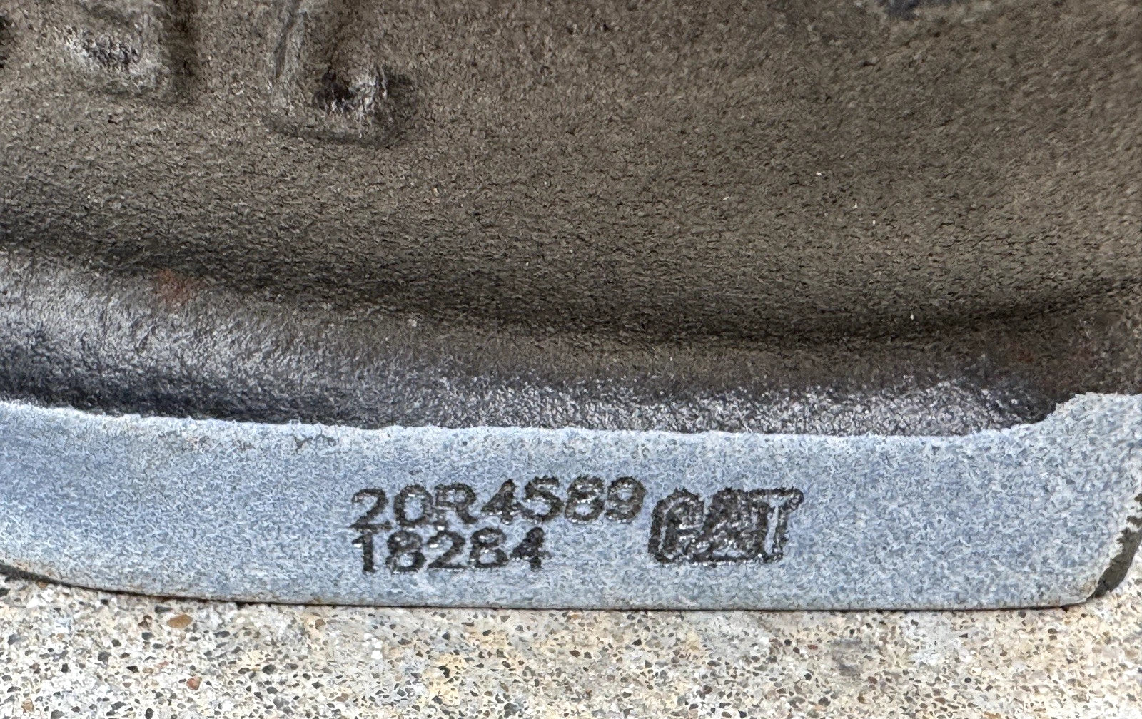 20R-4589 Genuine CAT Water Pump