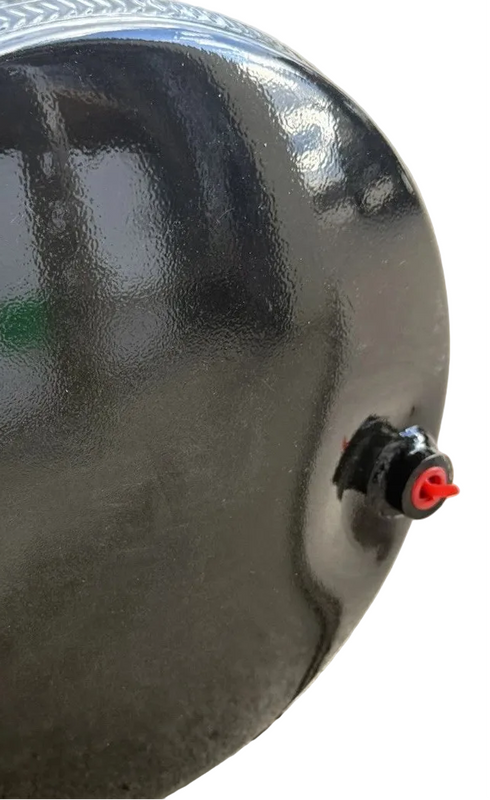 3832641C1 Genuine International Air Brake Tank