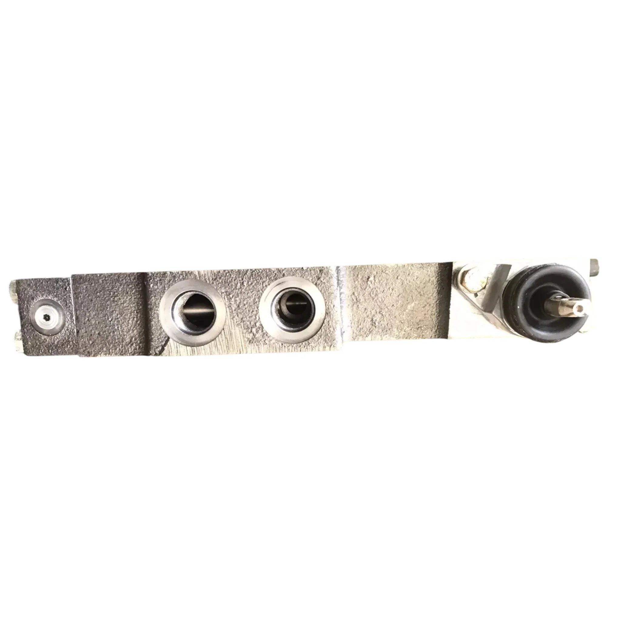 8J5898 Genuine CAT Valve G
