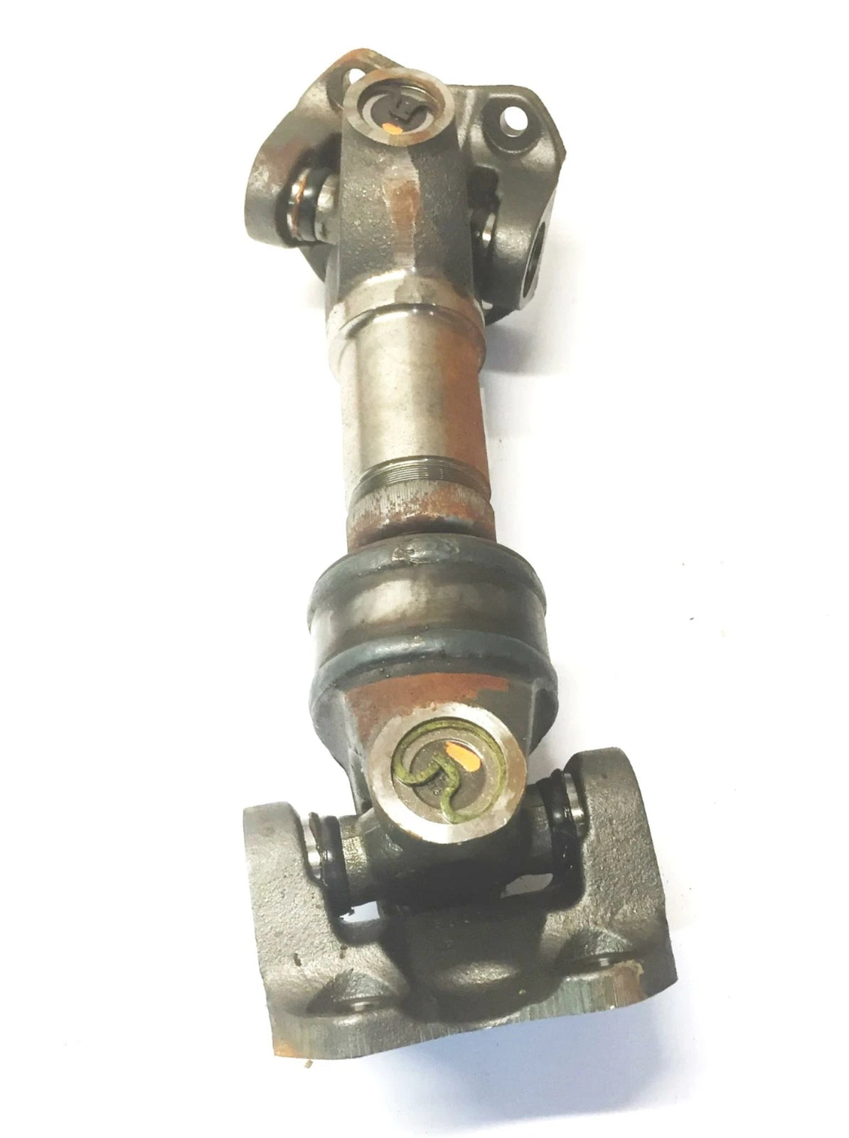2589047C91 Genuine International Driveshaft Assembly
