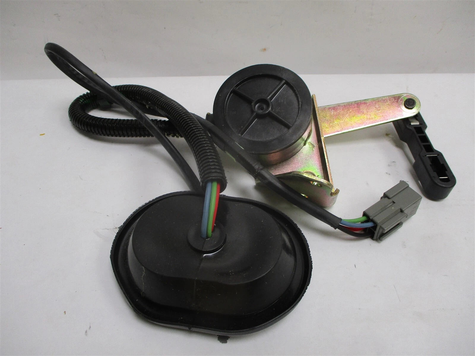 New OEM Ford Motorcraft Air Suspension Sensor 88-94 Lincoln