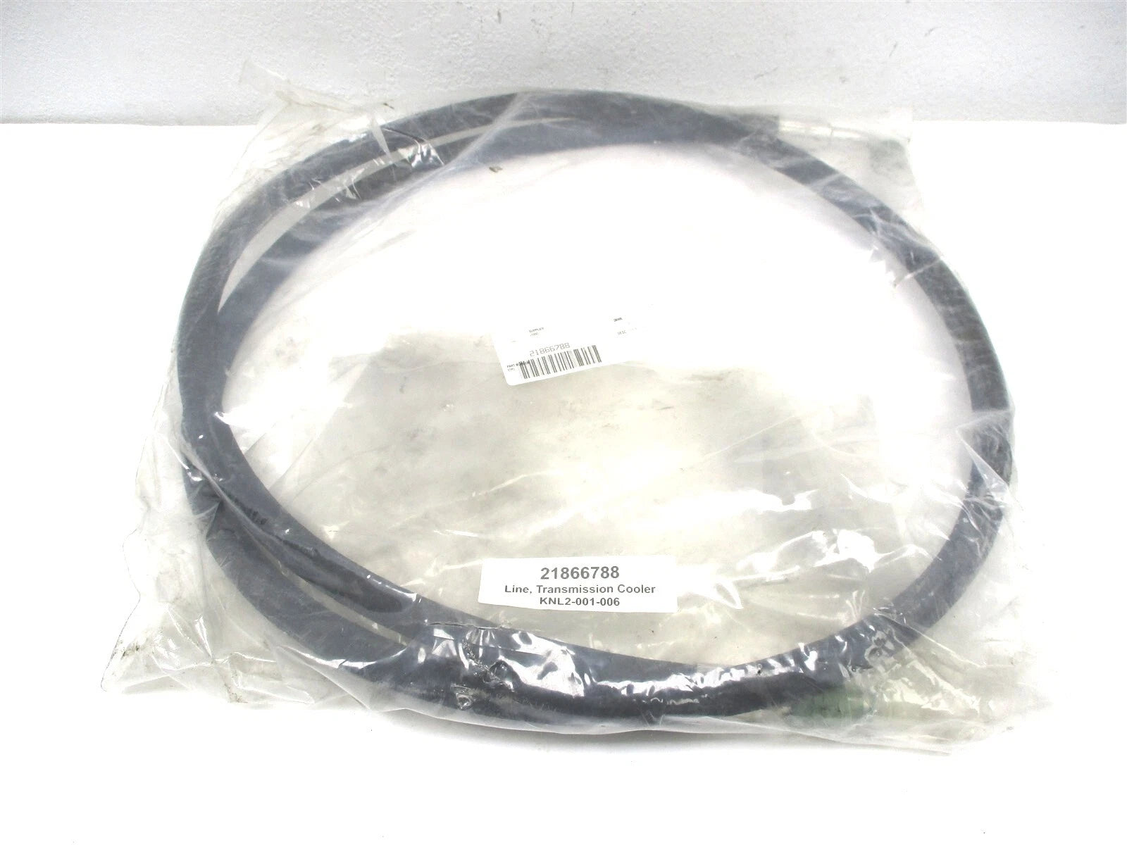 New Genuine Volvo Mack Transmission Oil Cooler Hose