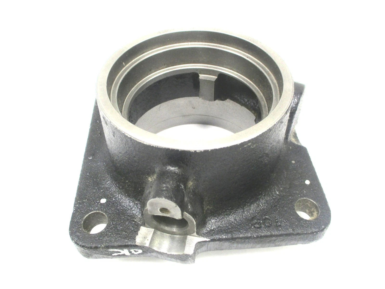 Genuine Eaton Fuller Rear Manual Transmission Bearing Cover