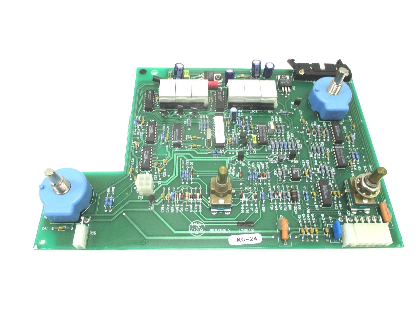 New Miller Electric Front Panel Display Circuit Card Xmt 304 CC/CV