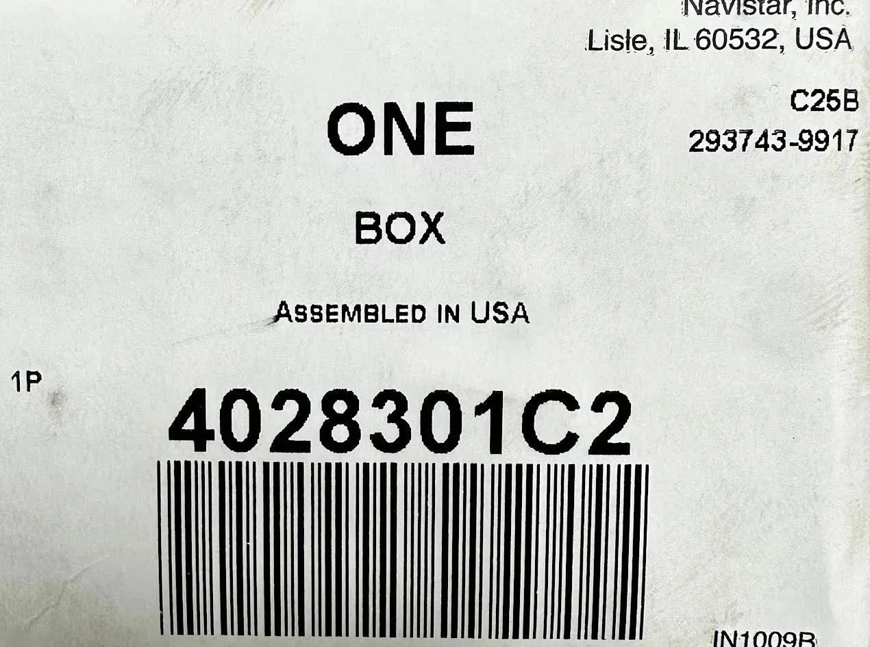 4028301C2 Genuine International Body Latch