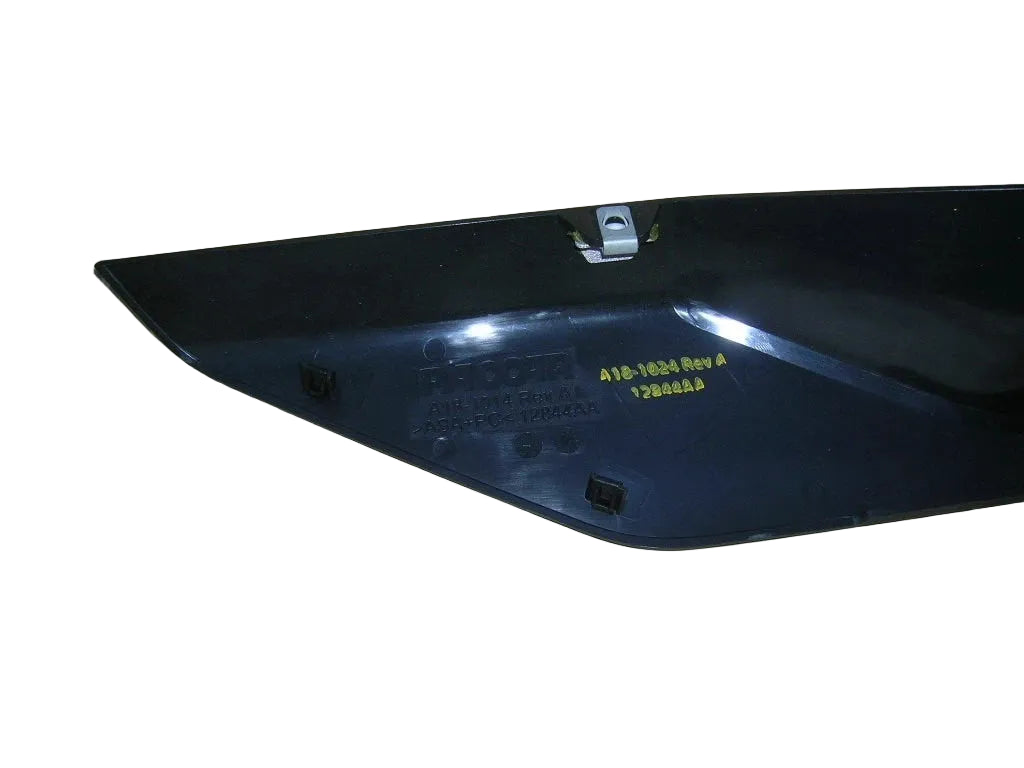 A18-1024 Genuine Peterbilt Forward Fairing Bezel