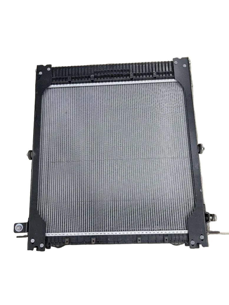 A05-30693-007 Genuine Freightliner Radiator Assembly