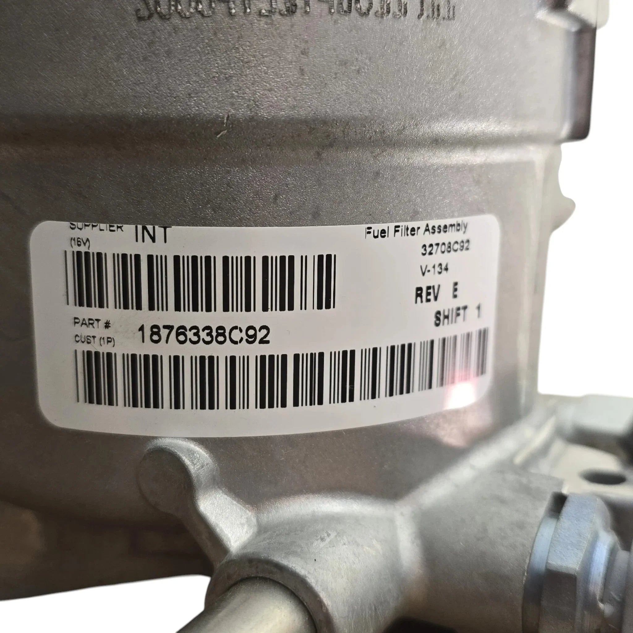 1876338C91 International Fuel Filter Housing Assembly