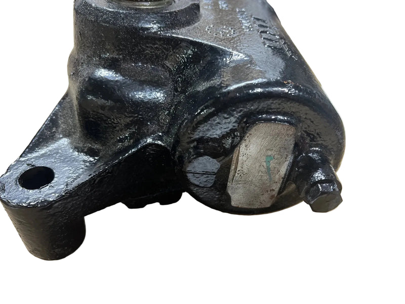 RGT56002R Genuine International Power Steering Gear Assembly