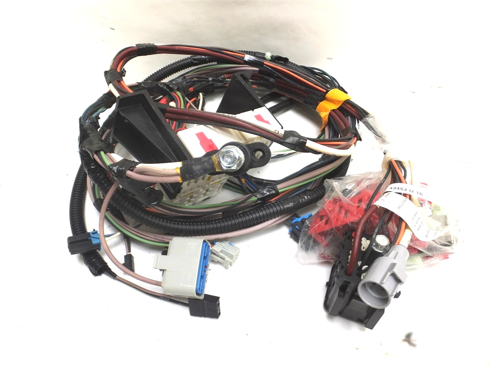 New International Sleeper Box Wiring Harness W/ 73" Cab