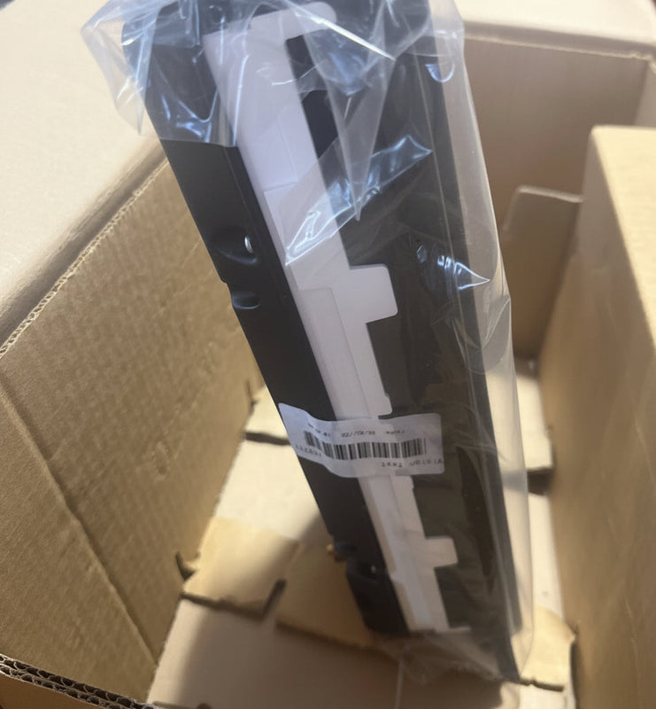 A22-76210-120 Genuine Freightliner Instrument Cluster