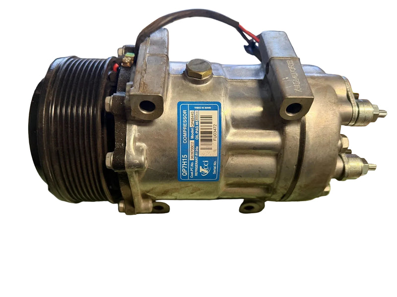 3628700C4 Genuine International A/C Compressor