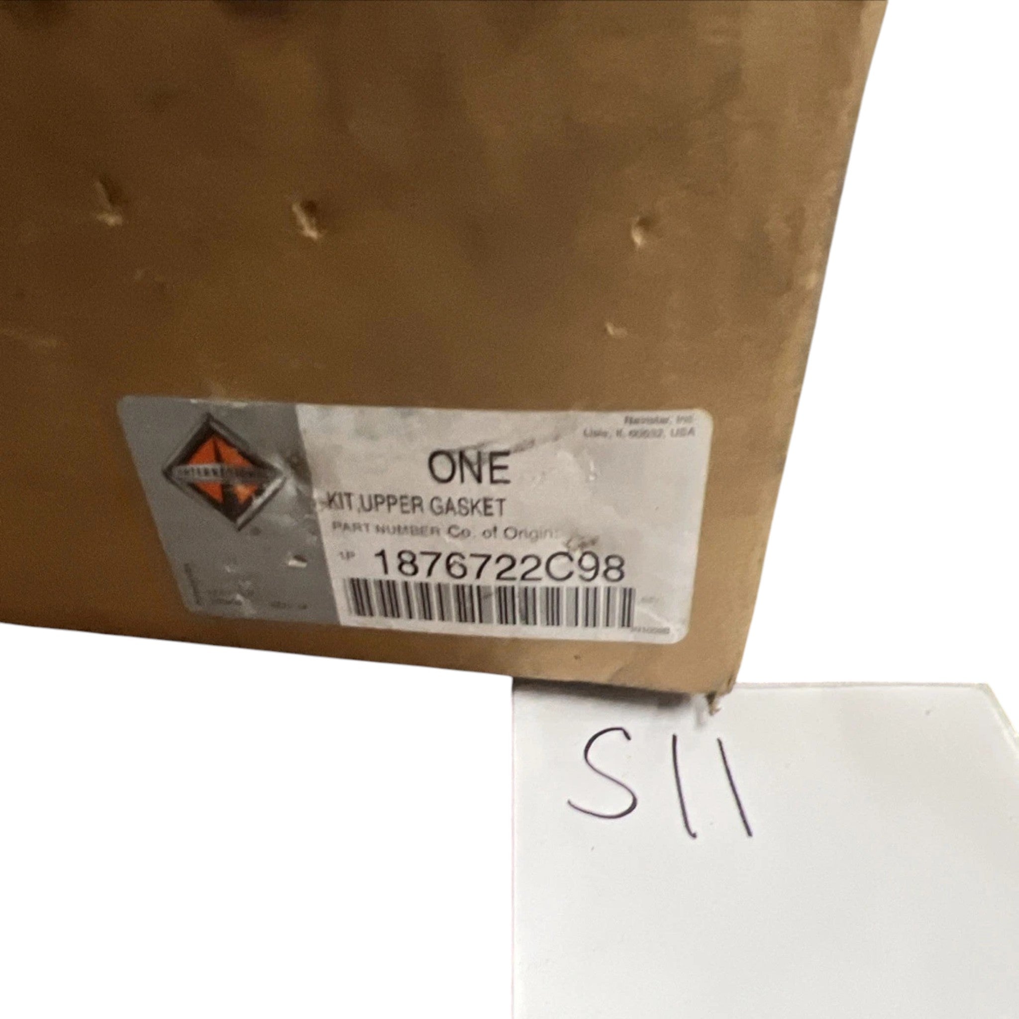 1876722C98 Genuine International Upper Gasket Kit