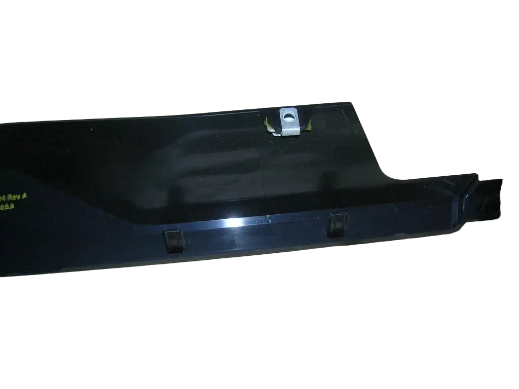 A18-1024 Genuine Peterbilt Forward Fairing Bezel