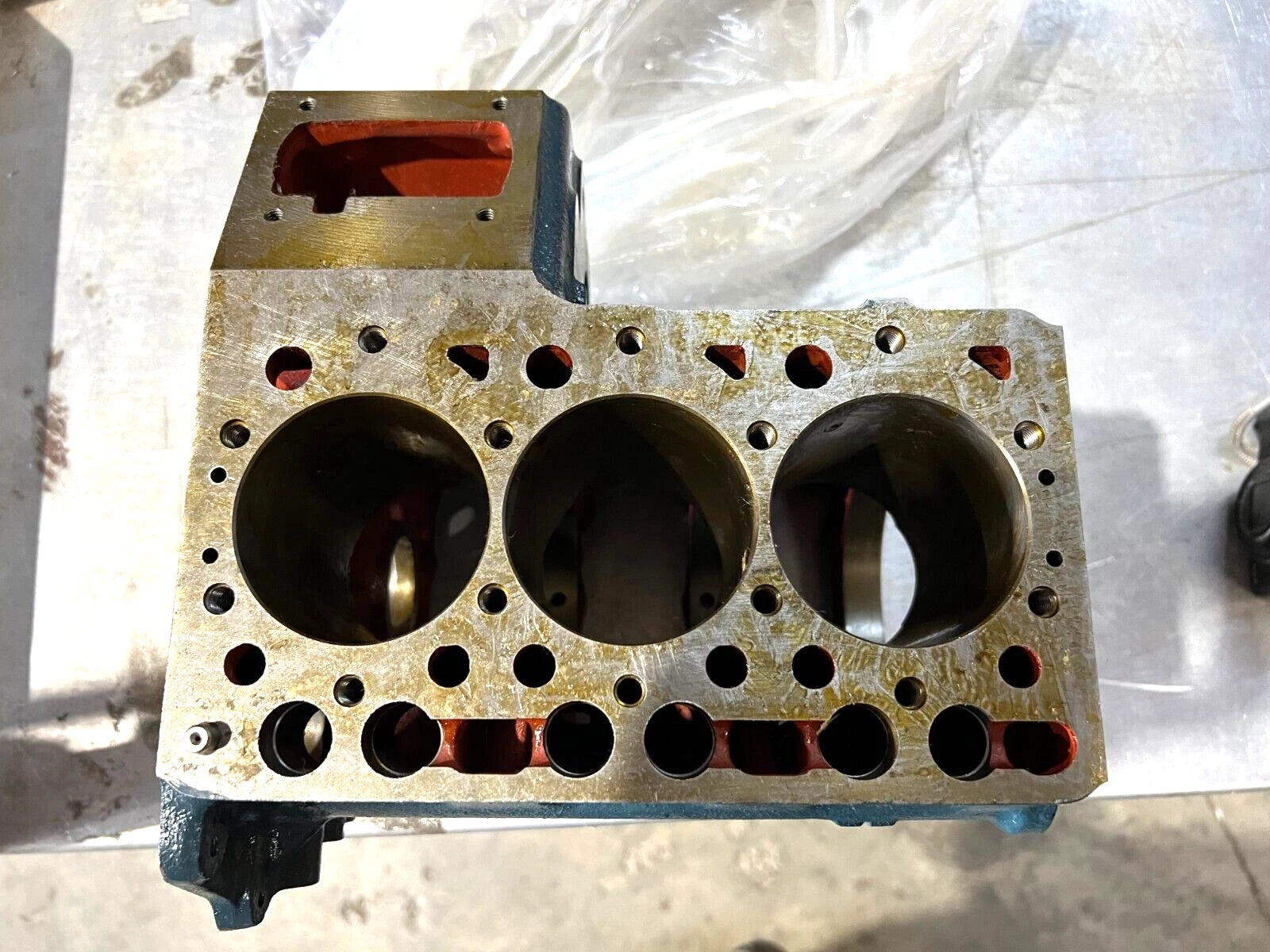 Genuine OEM Kubota WG750 3-CYLINDER Engine Crankcase 12599-01015