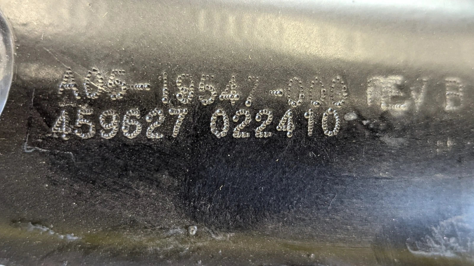 A05-19547-000 Genuine Freightliner Coolant Tube Pipe