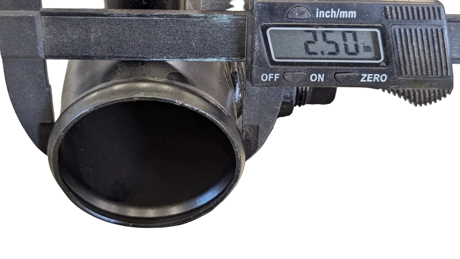 A05-19547-000 Genuine Freightliner Coolant Tube Pipe