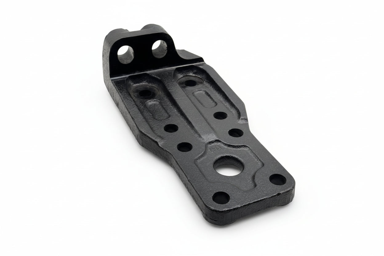0130891000 Genuine Freightliner Right Side Engine Mount Bracket