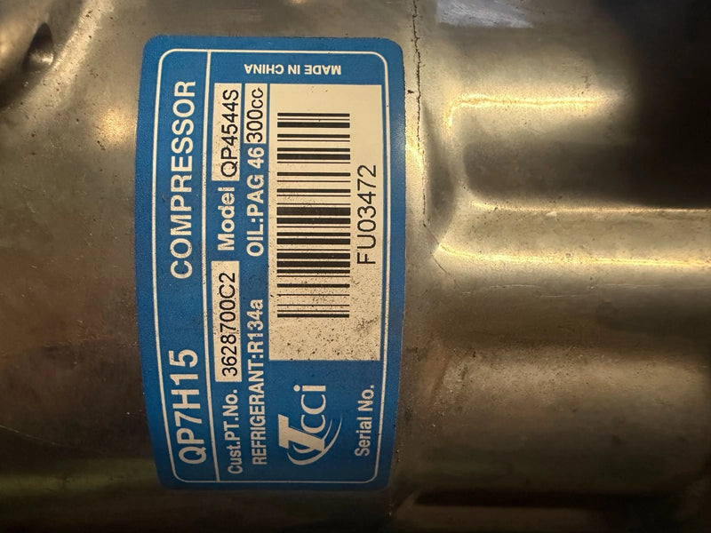 3628700C4 Genuine International A/C Compressor