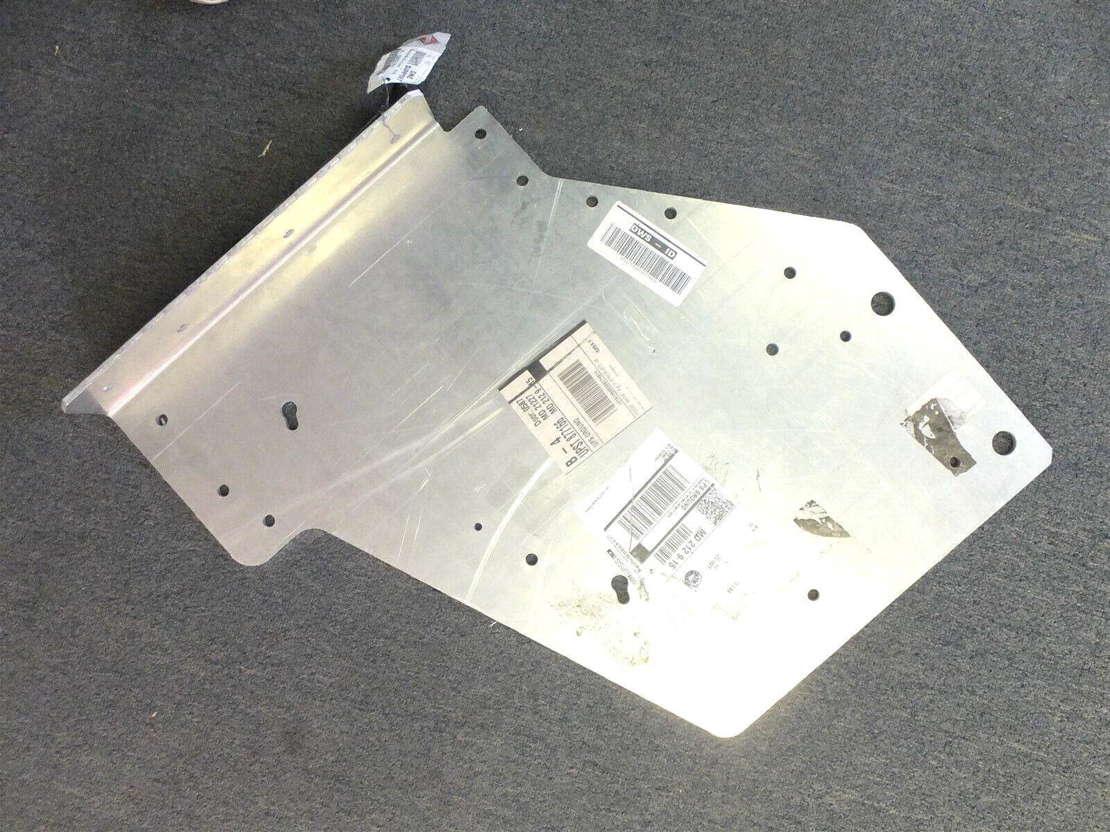 New OEM International Side Plate Aux Battery Box Support