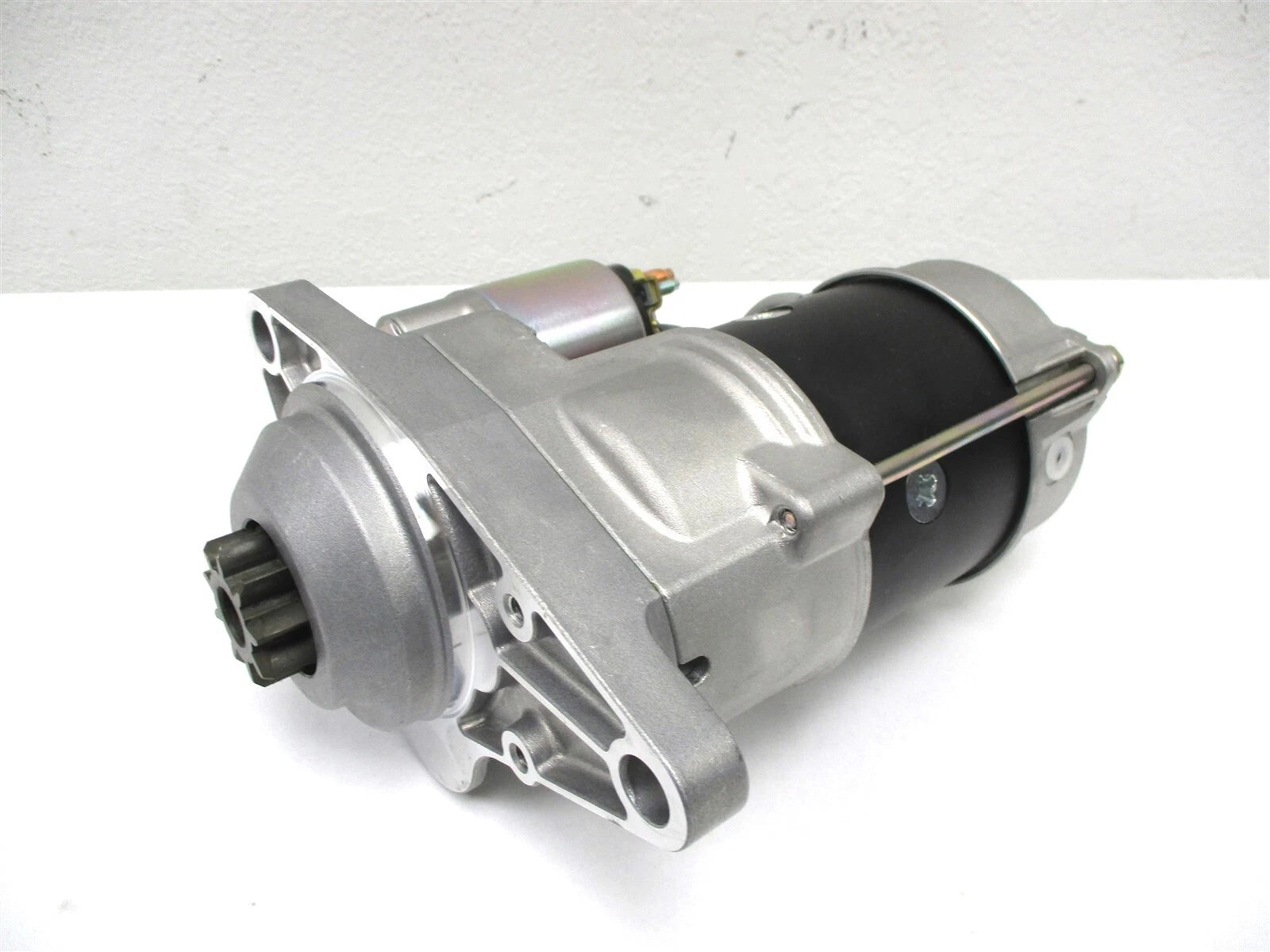 Reman Denso 12V Starter CW Rotation 3.5 Kw