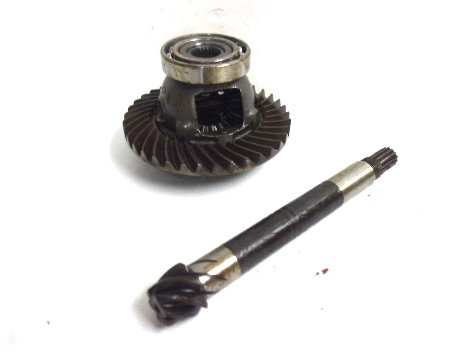 Genuine Kubota Front Differntial Assembly B1750D