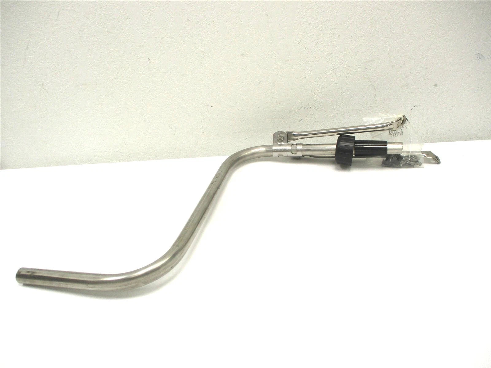 New Rosco RH Stainless Steel Safety Cross Arm Base