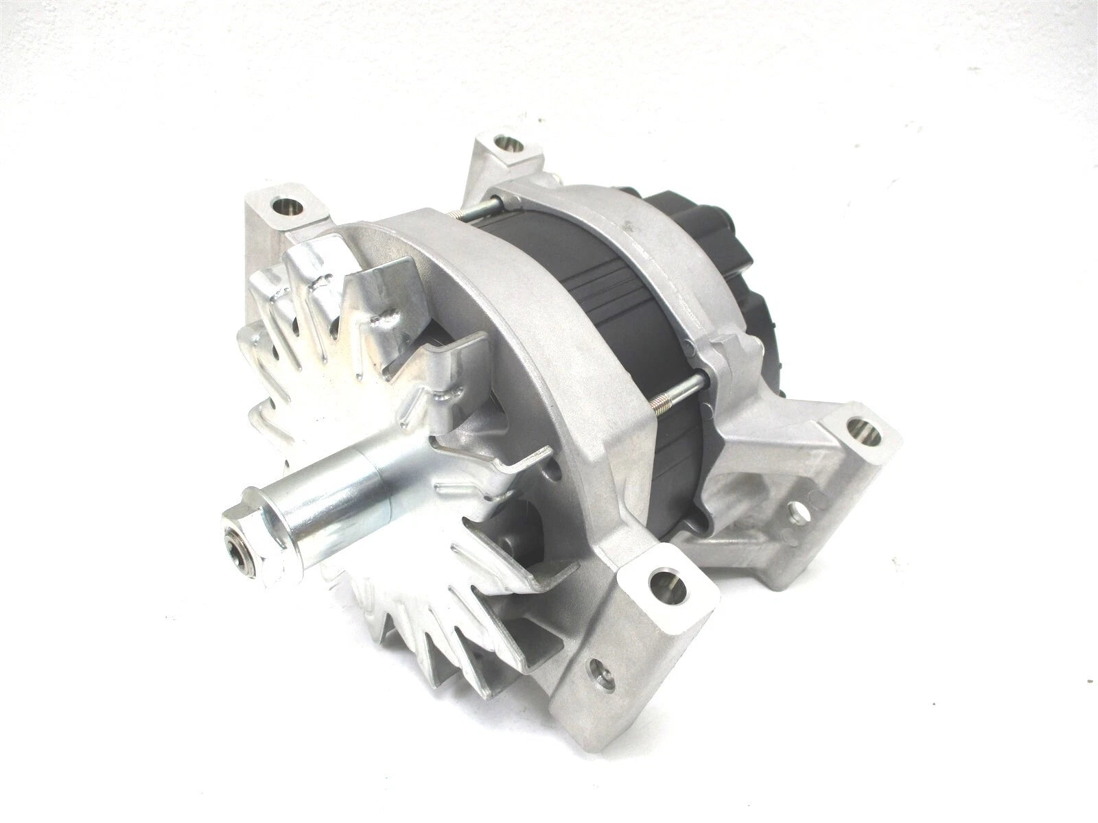 New Mitsubishi Diamond Guard 12V 200A Brushless Alternator