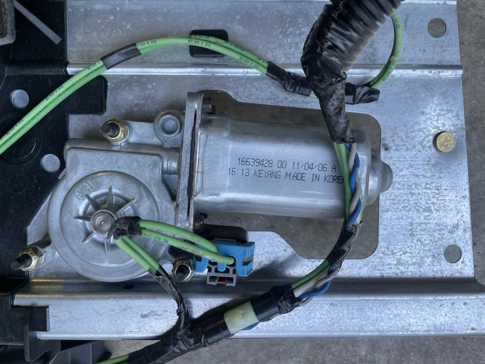 2601878C1 International Window Regulator Sub-Assembly