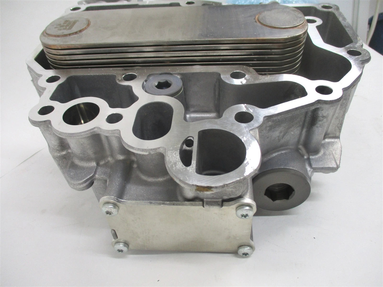 7096175C92 Genuine International Engine Oil Cooler Module