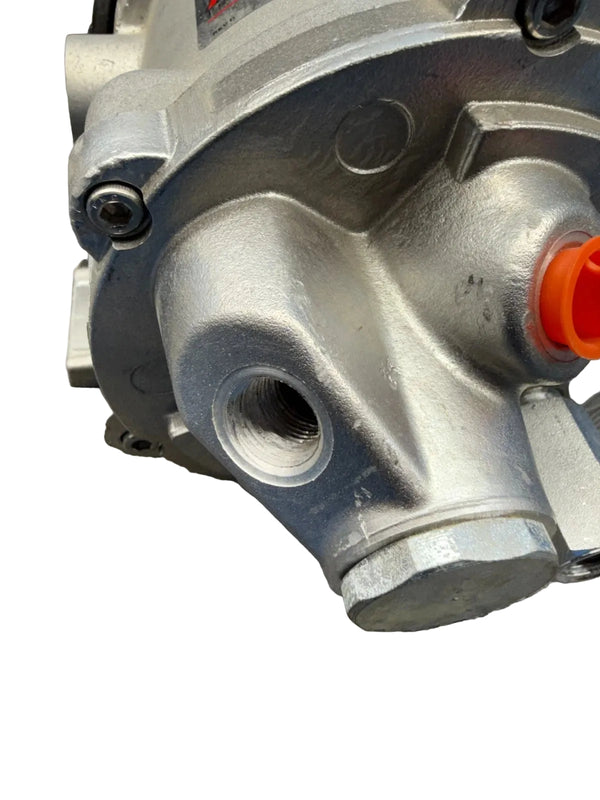 21248288 Genuine Volvo Fuel Filter Housing Davco 382