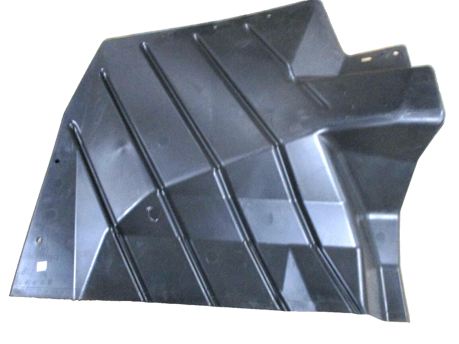 New OEM International 7300 Front Inner Fender Splash Panel LH Driver
