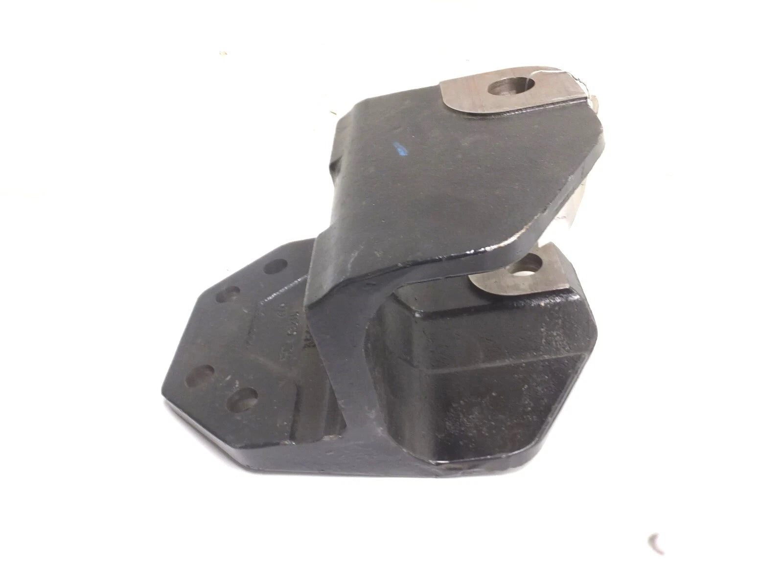 New International Front Left Spring Bracket W/ Reinforcement 16K-20K