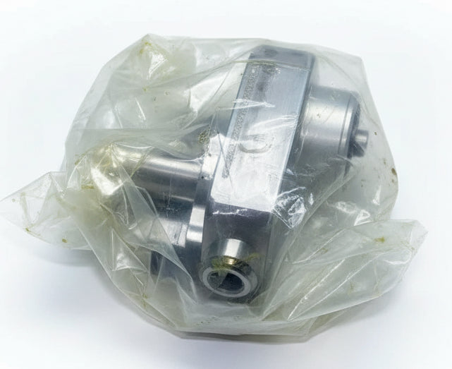 2503703C91 Genuine International High Pressure Oil Pump