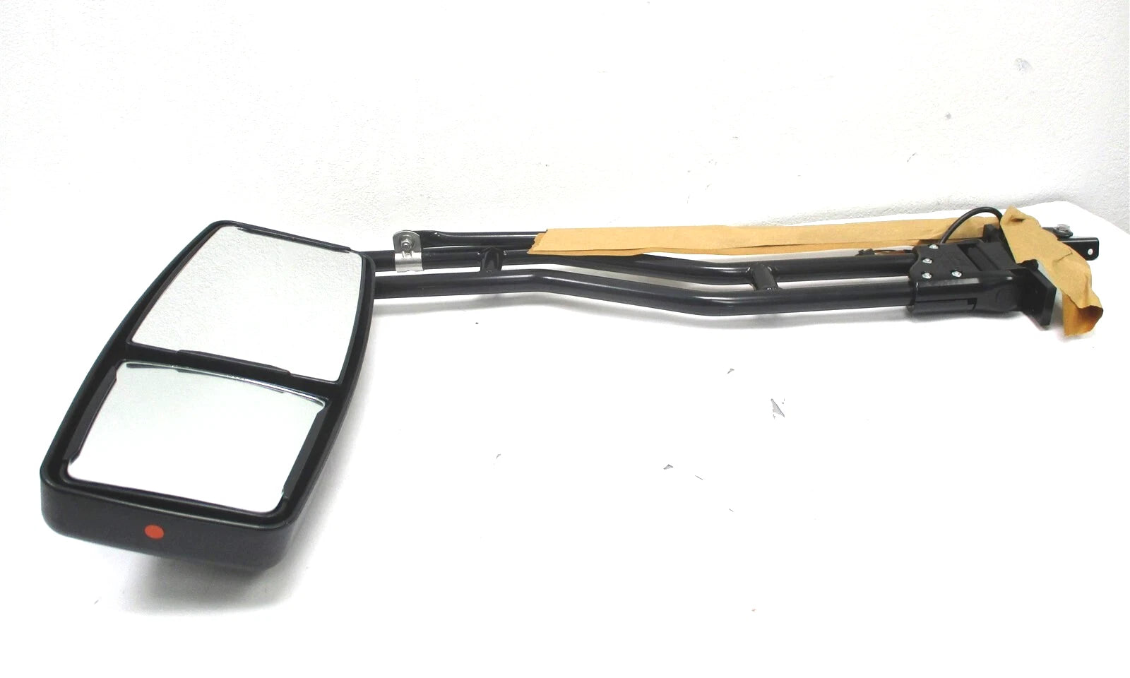 New International Rear View European Mount Mirror Black Heated Mtz