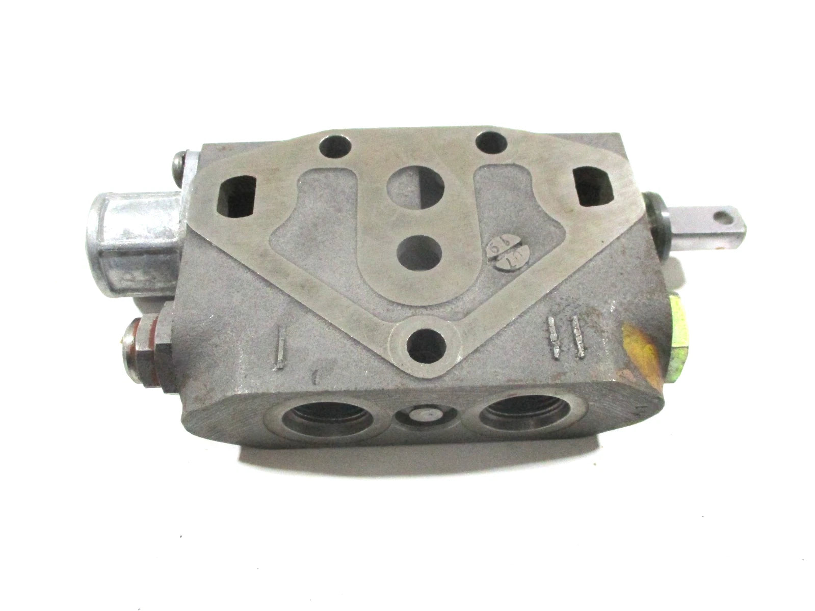 Genuine OEM Kubota Backhoe Hydraulic Section Control Valve L4540A