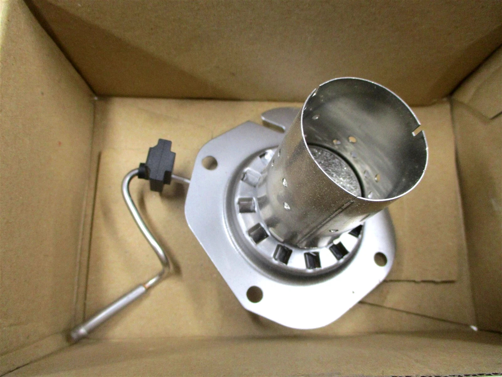 New Genuine Webasto Air Top 2000S 2000D Diesel Burner Insert
