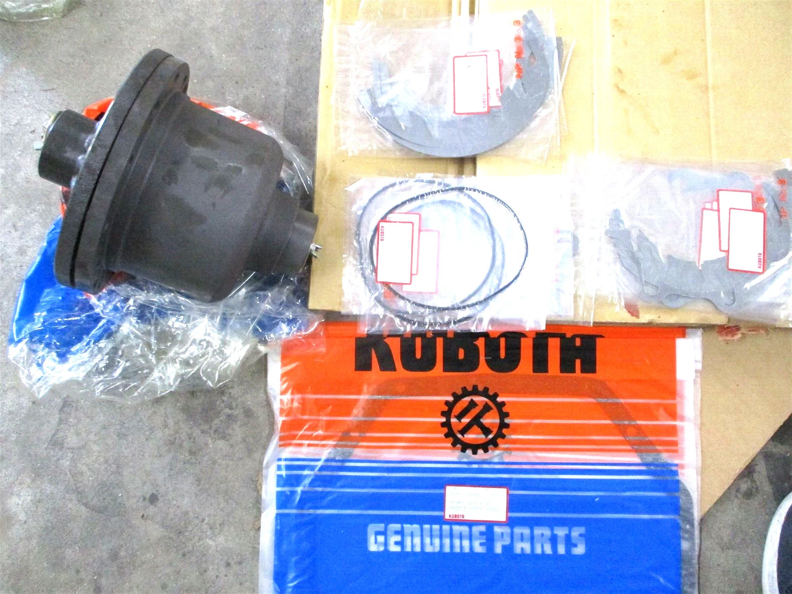 Genuine Kubota Non Slip Locking Differential Kit R410 68871-24200