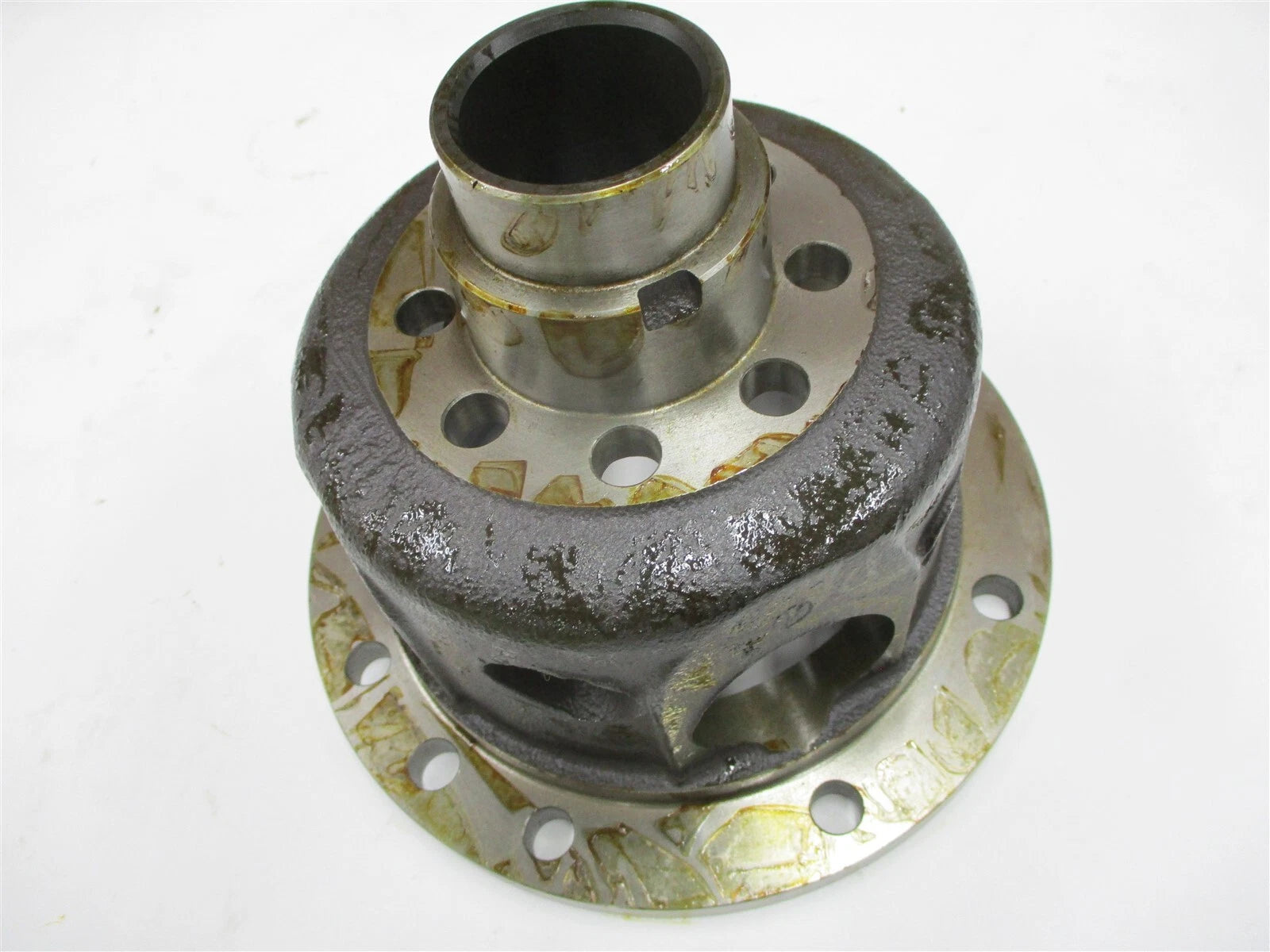 Genuine OEM Kubota Differential Case M5500 M7500