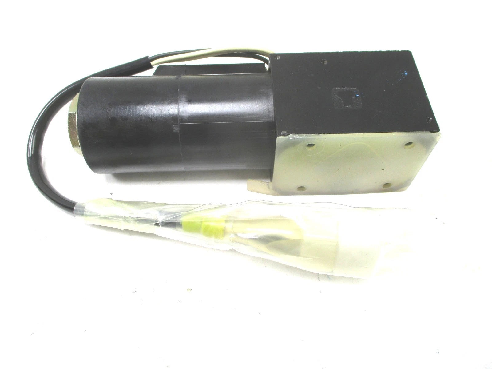 Genuine Kubota Steering Valve Assembly 48100-38530