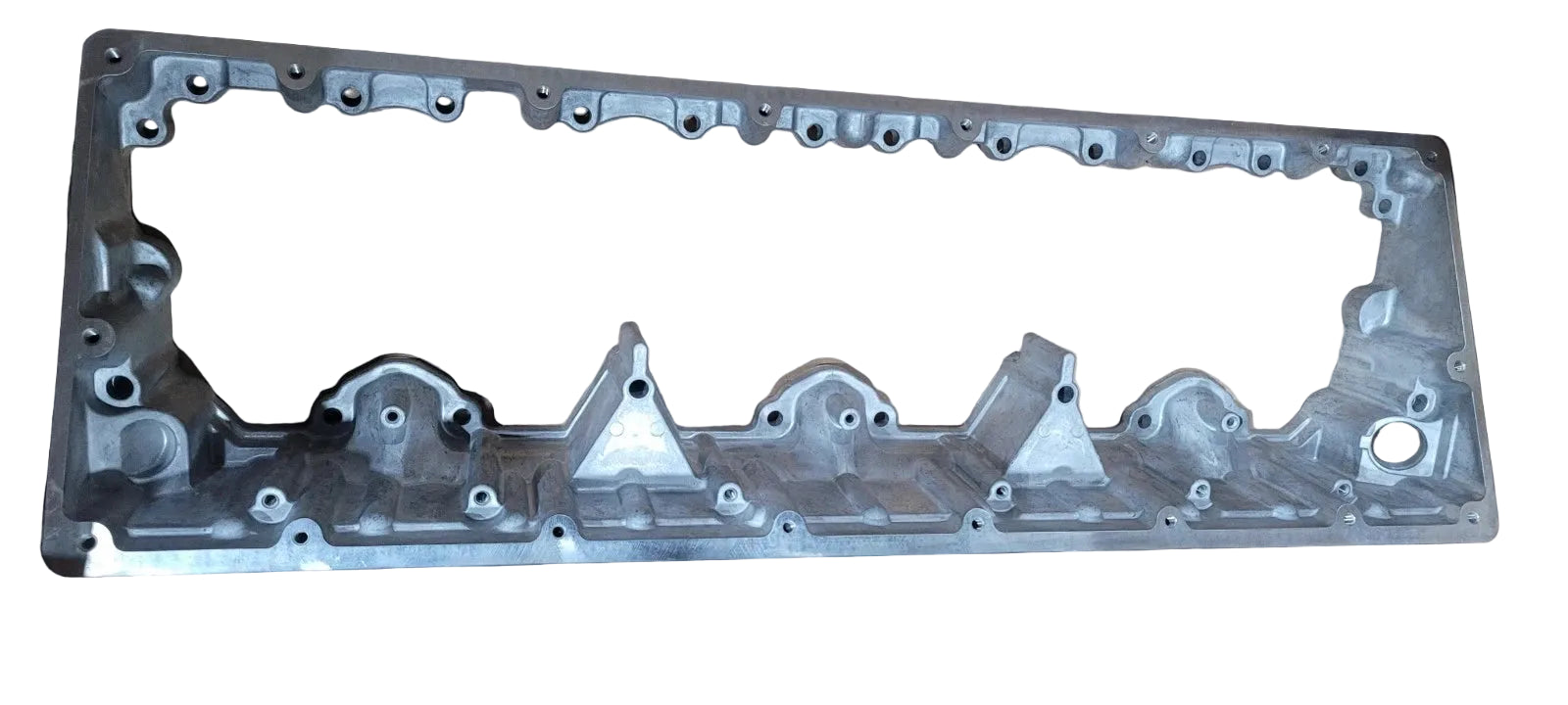 4318261 Genuine Cummins Rocker Lever Housing