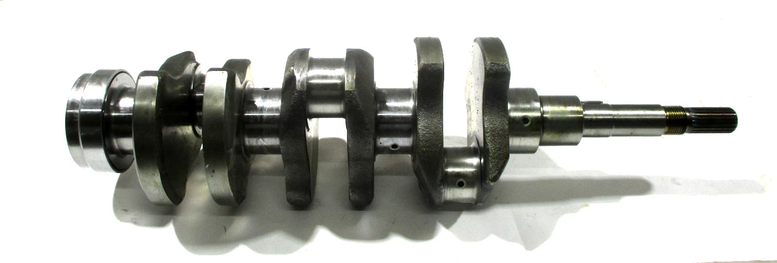 Genuine OEM Kubota Crankshaft B7100 B7200 B8200 F2000 F2100 D950