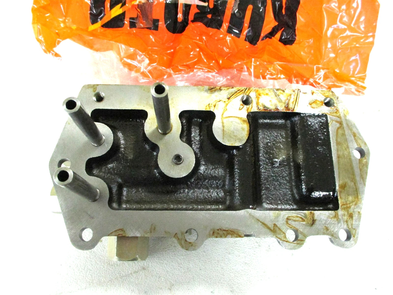 Genuine OEM Kubota Plate Valve Assembly