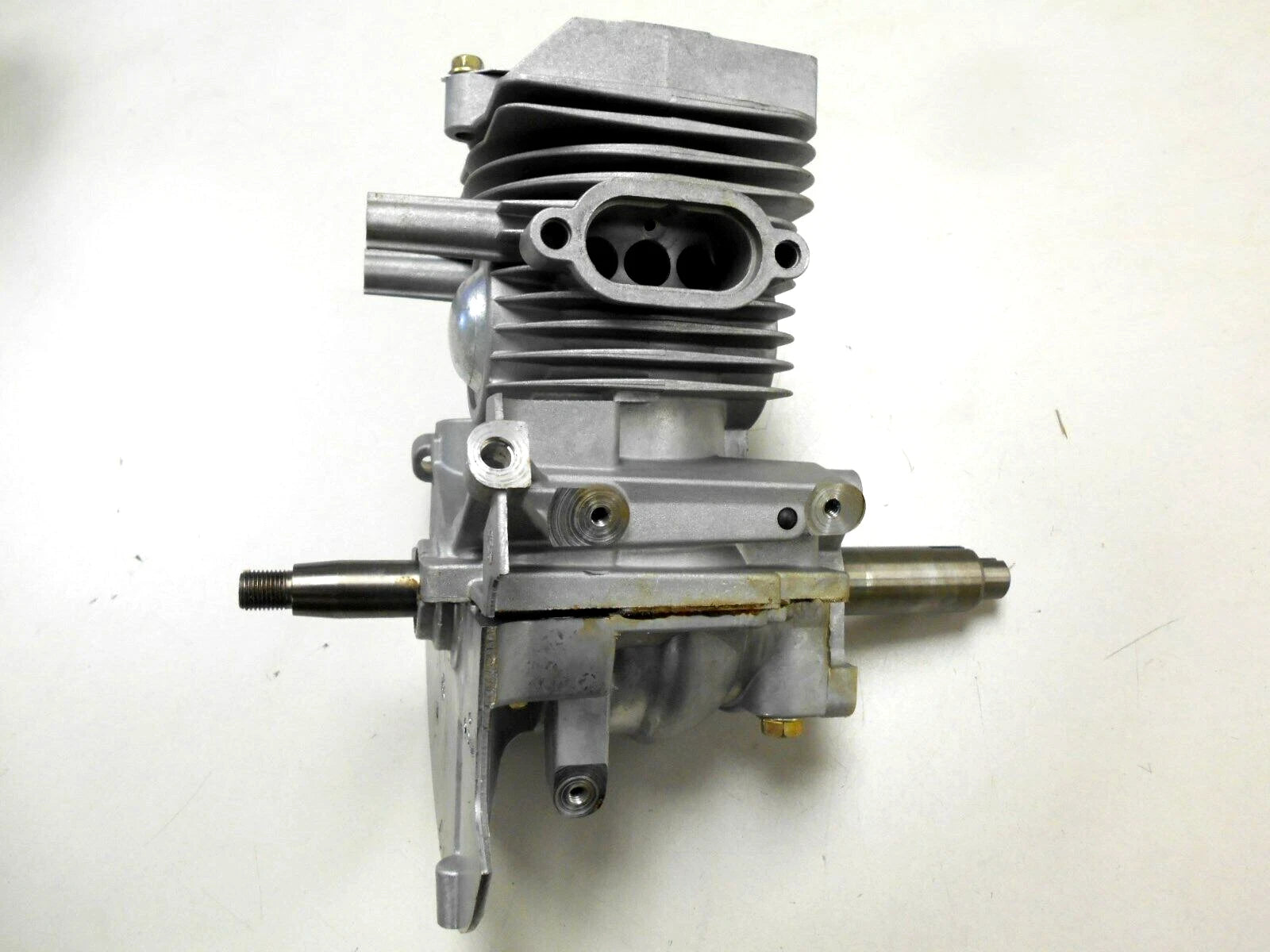 For John John Deere TRS21 TRS21E Snowblower Engine Block Tecumseh