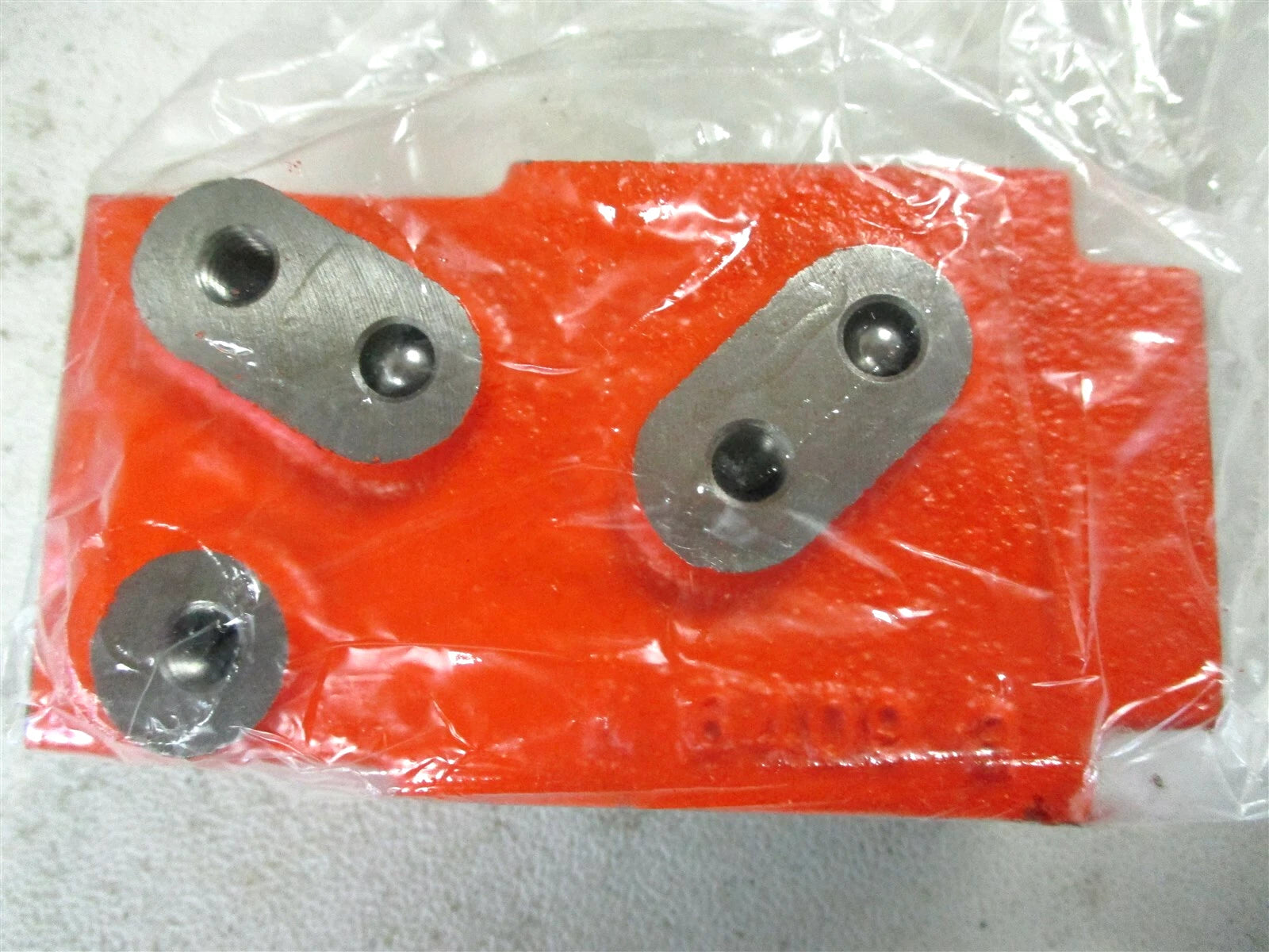 Genuine OEM Kubota Hydraulic Relief Valve M8950-DT