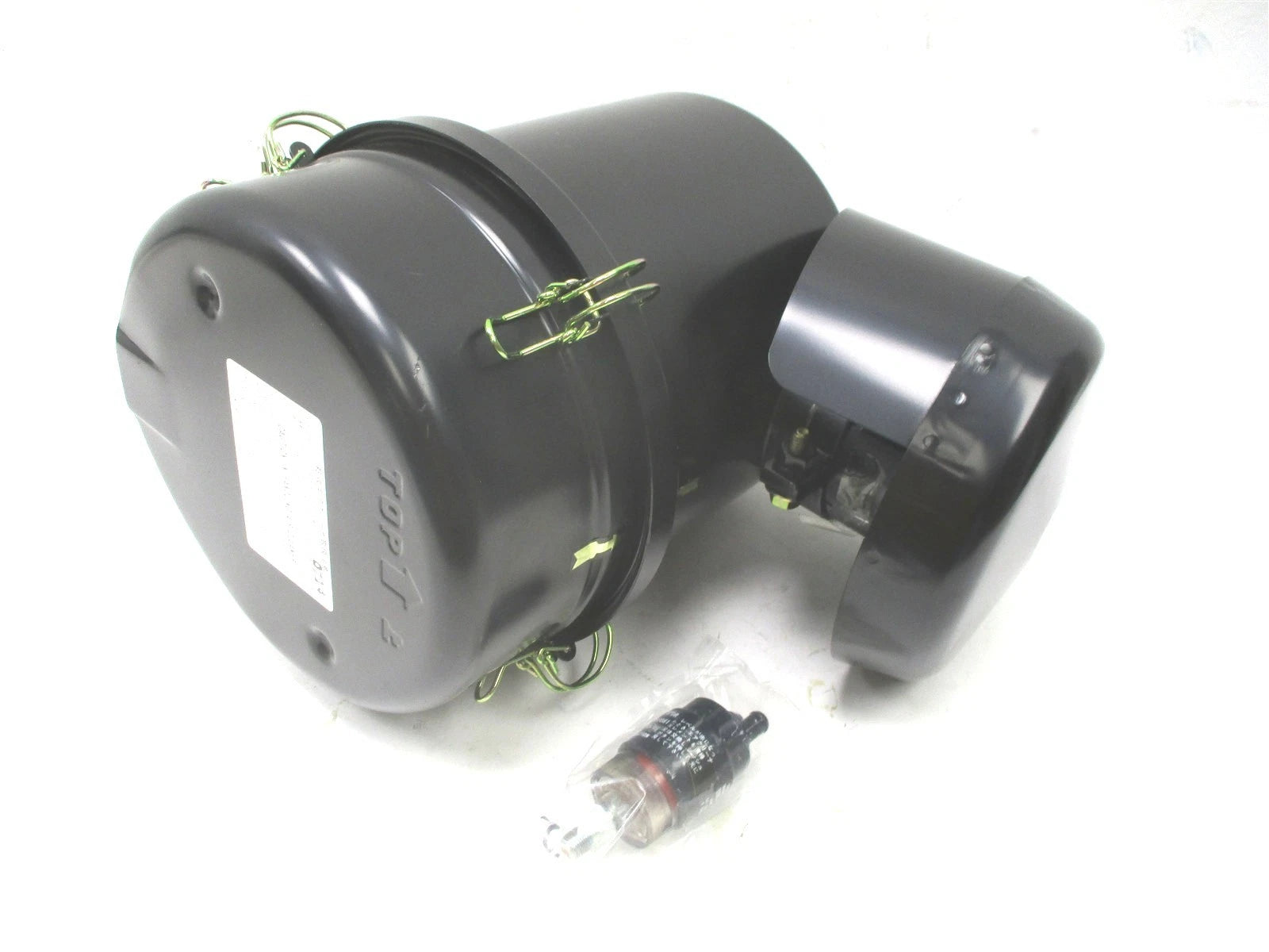 New Kubota Air Cleaner Housing Filter Assembly 3 Inch Port