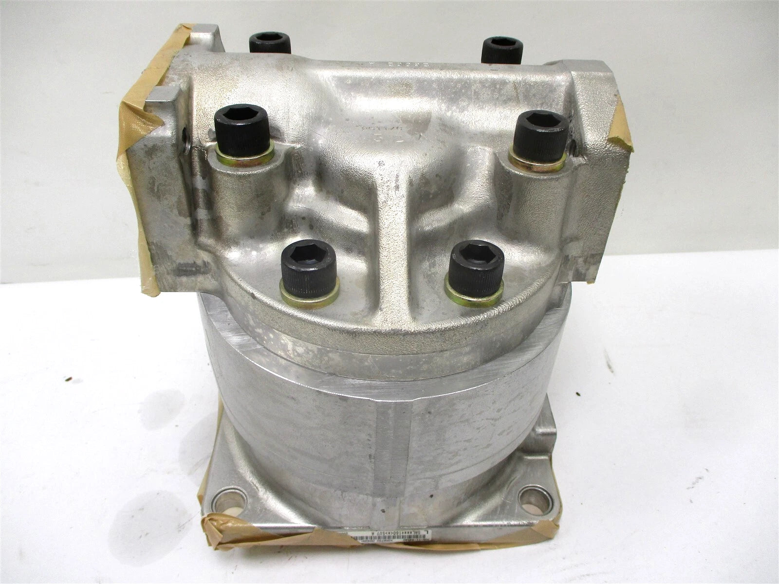 New Genuine Hydraulic Pump for Komatsu D575A-2 Bulldozer